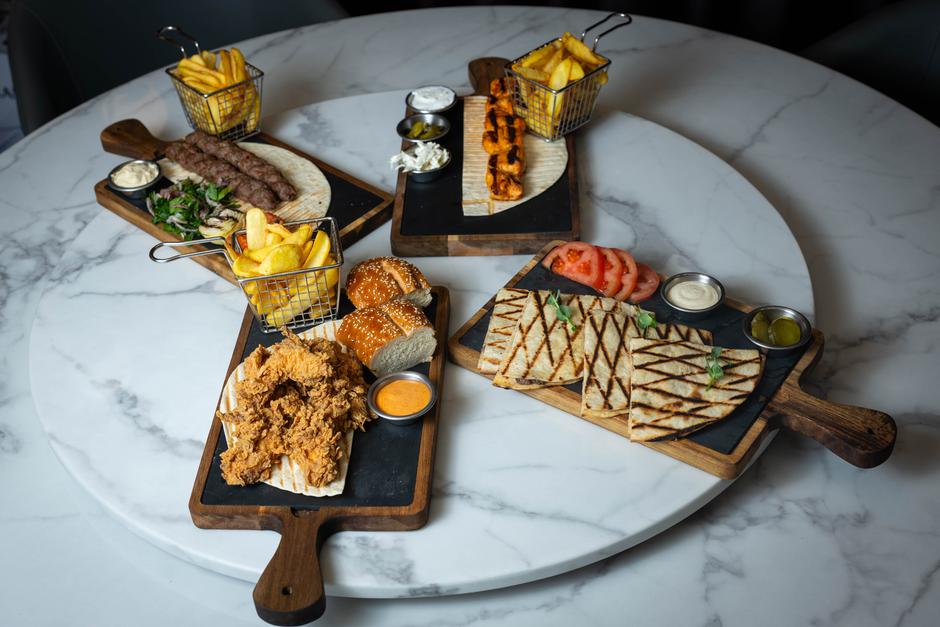 Zagreb: Restoran Burj Khalifa Premium