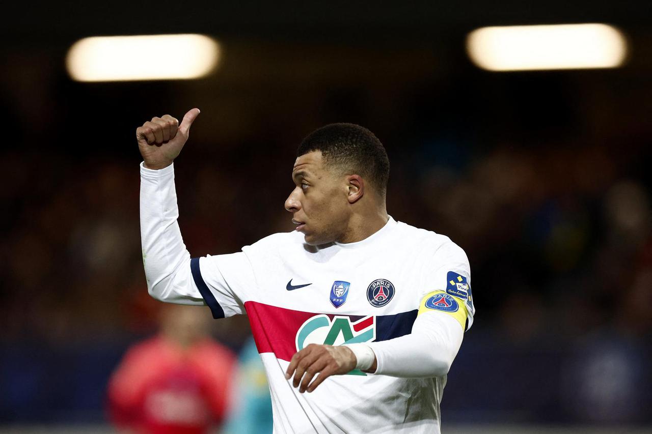 Coupe de France - Round of 64 - U.S. Revel v Paris St Germain