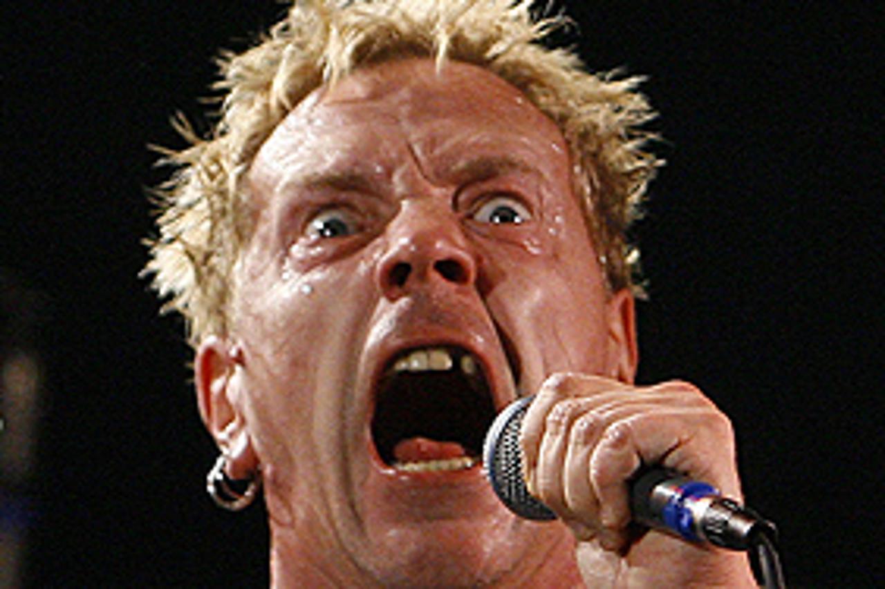pistols-txt.jpg