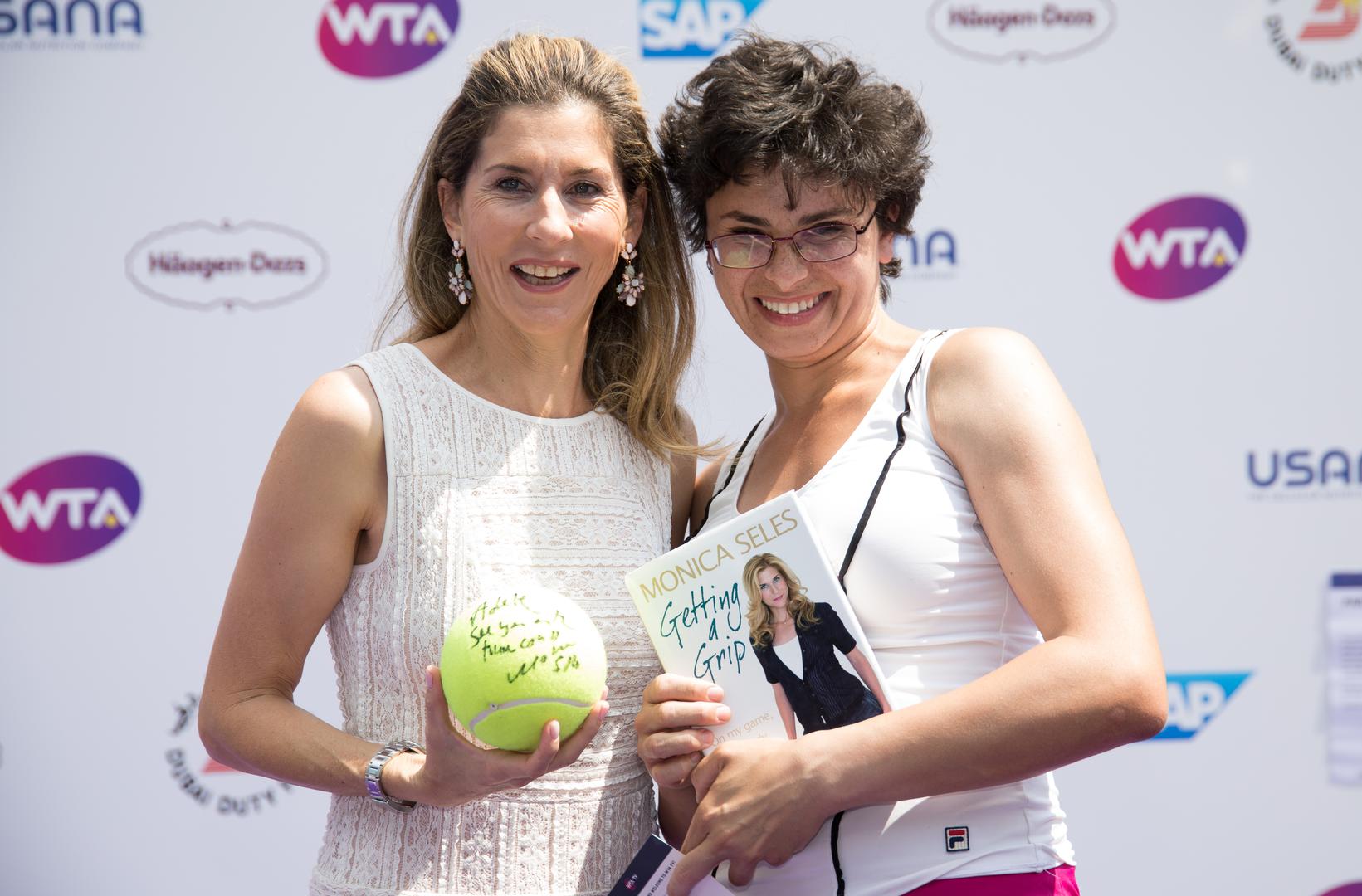 WTA: Tennis on the Thames Tennis legends take part in the Women's Tennis Association's first free public celebration of women's tennis, featuring a mini tennis court and photography exhibition. In association with Haagen-Dazs ice cream

Featuring: Monica Seles, Fan
Where: London, United Kingdom
When: 28 Jun 2018
Credit: Phil Lewis/WENN.com PLAA/ZDS /WENN/PIXSELL/WENN/PIXSELL