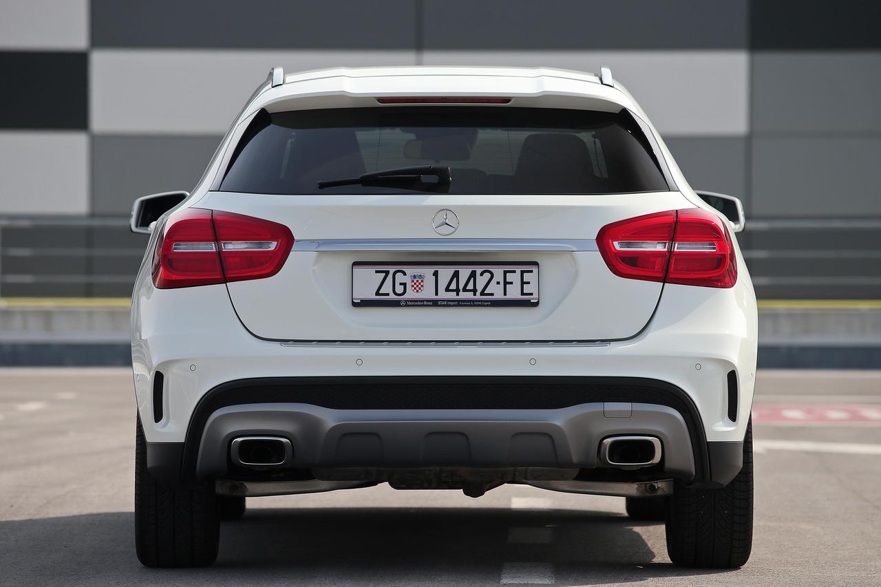 Mercedes GLA