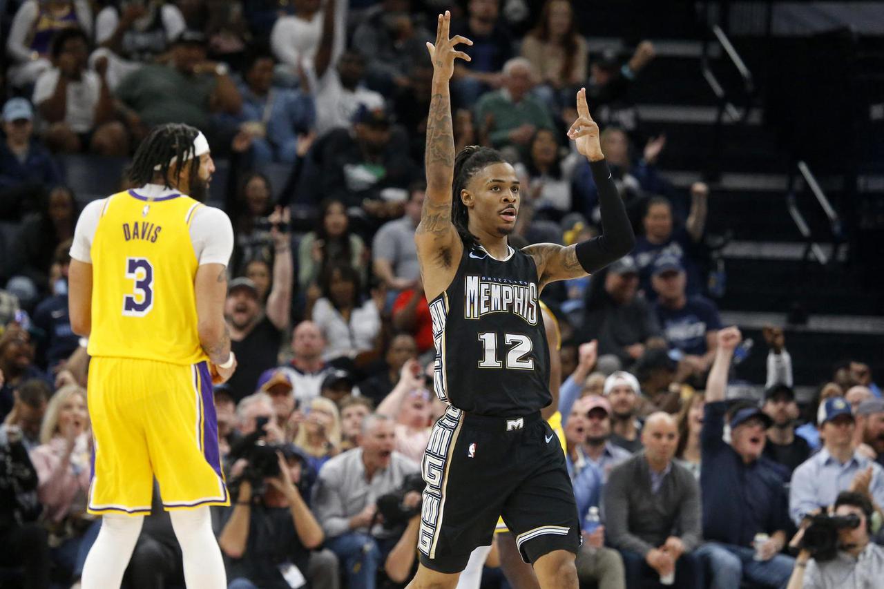 NBA: Los Angeles Lakers at Memphis Grizzlies