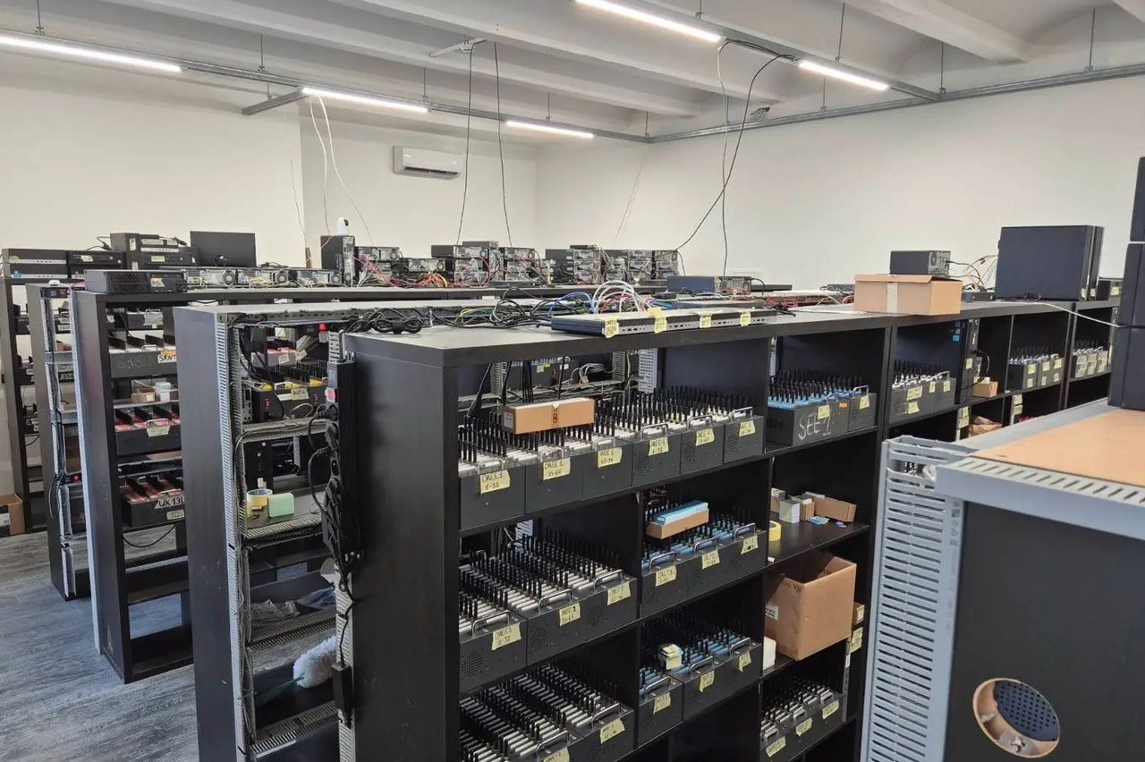 Stvorili 49 milijuna online računa koje su koristili za milijunske internet prevare