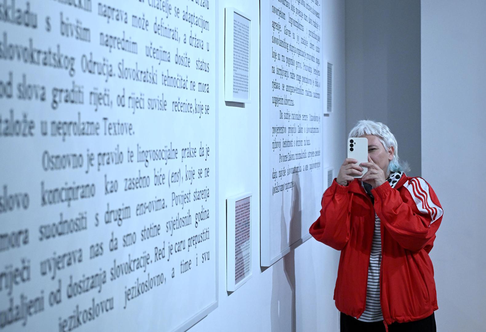 17.10.2025., Zagreb - U Galeriji Kranjcar otvorenje izlozbe Anabel Zanze. Photo: Marko Lukunic/PIXSELL