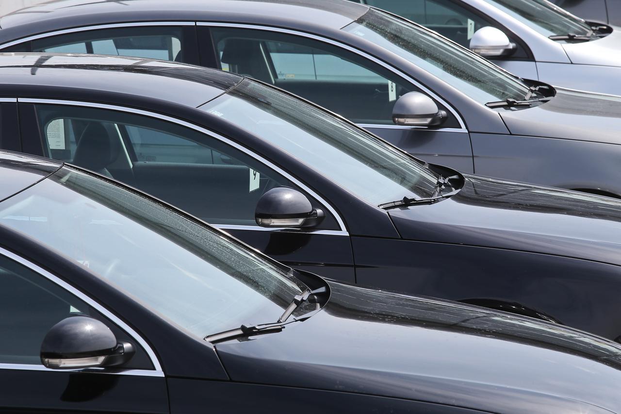 Zagreb: Priprema rabljenih automobila za prodaju