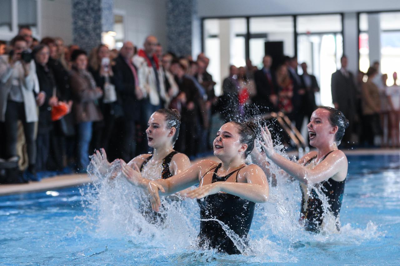 Velika Gorica: Otvorenje Gradskog bazena