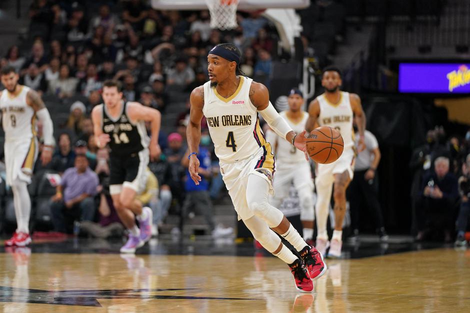 NBA: New Orleans Pelicans at San Antonio Spurs