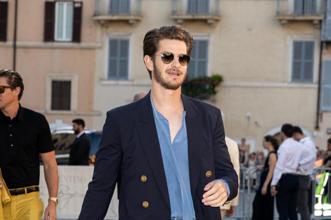 Celebs Arrive At Valentino Show - Rome