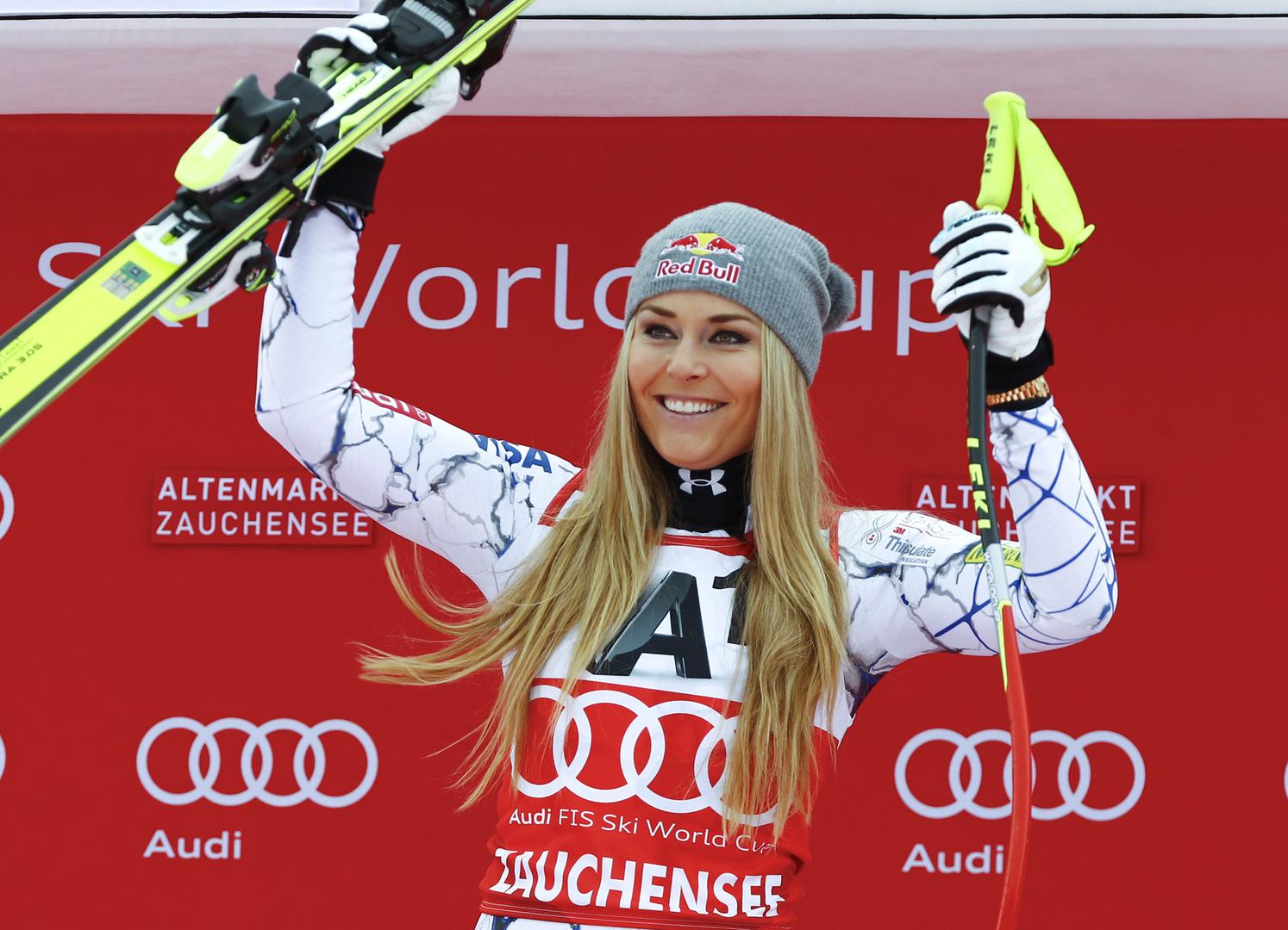 Lindsey Vonn (33) je američka skijašica. Uspješna je u svim disciplinama, ali posebno joj leži spust. Dosad je osvojila četiri Velika globusa Svjetskog kupa te je bila olimpijska i svjetska prvakinja u spustu.