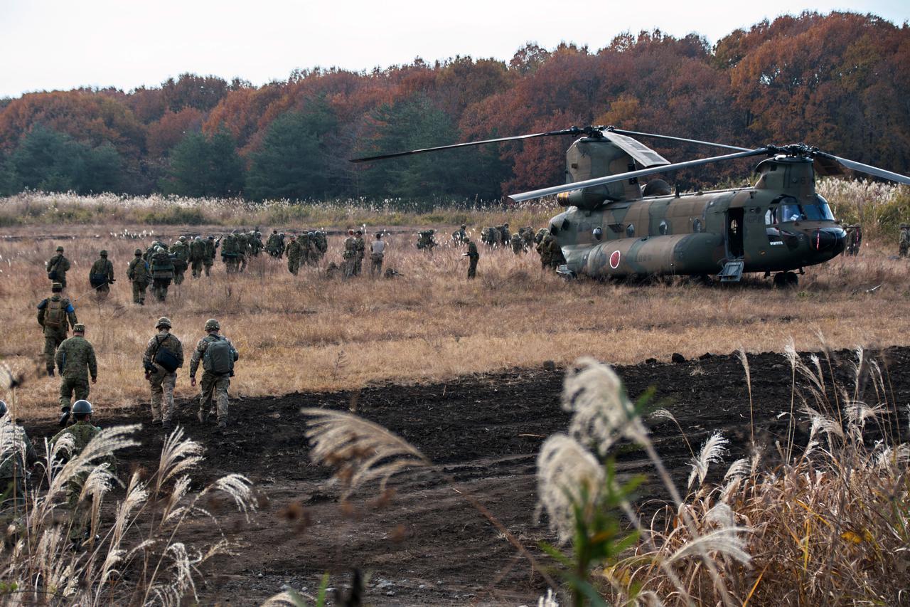 Japan and British Army conduct joint military exercise for island defense "Vigilant Isles" in Japan