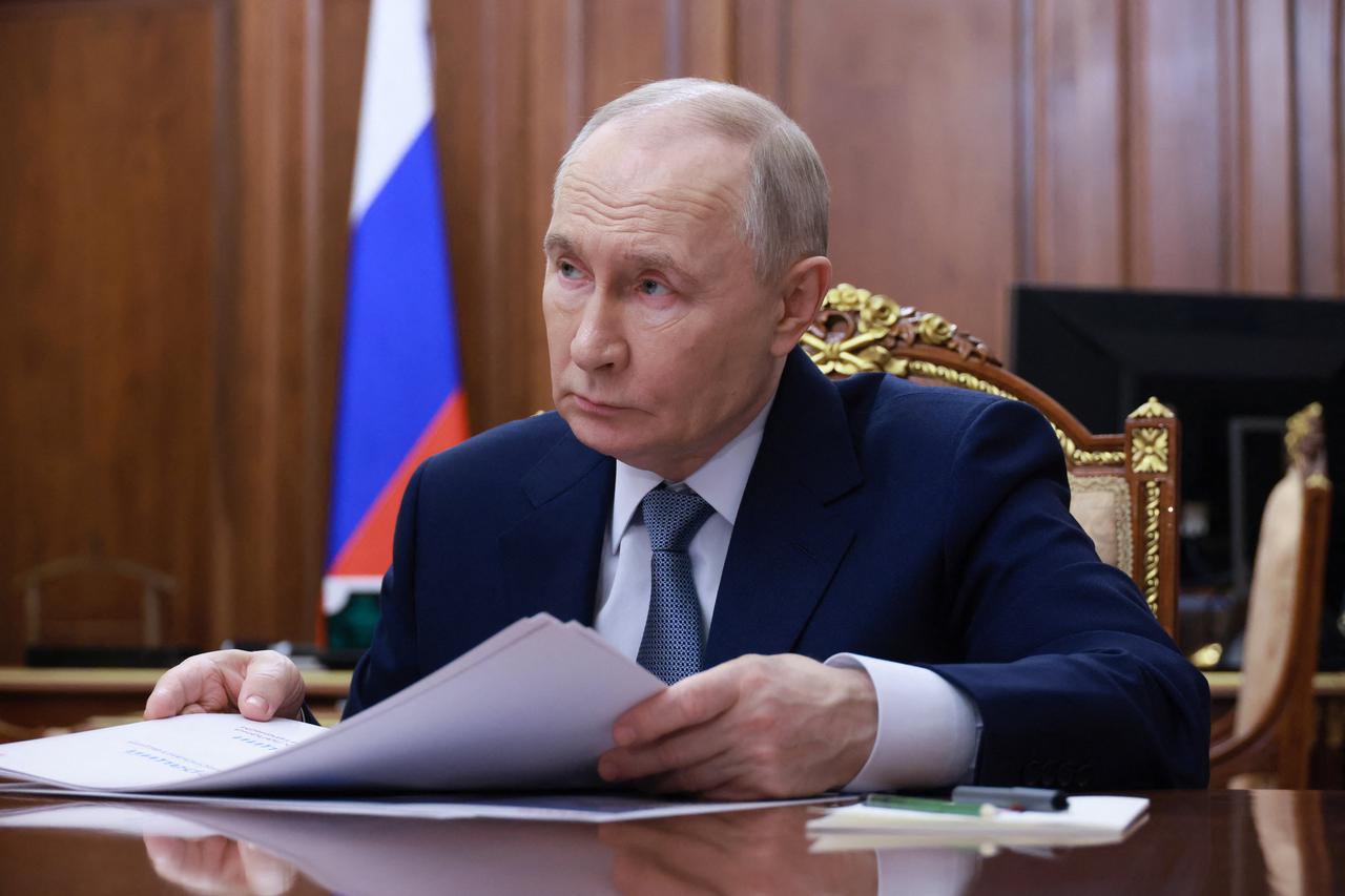 Russian President Putin meets head of Udmurtia Brechalov in Moscow