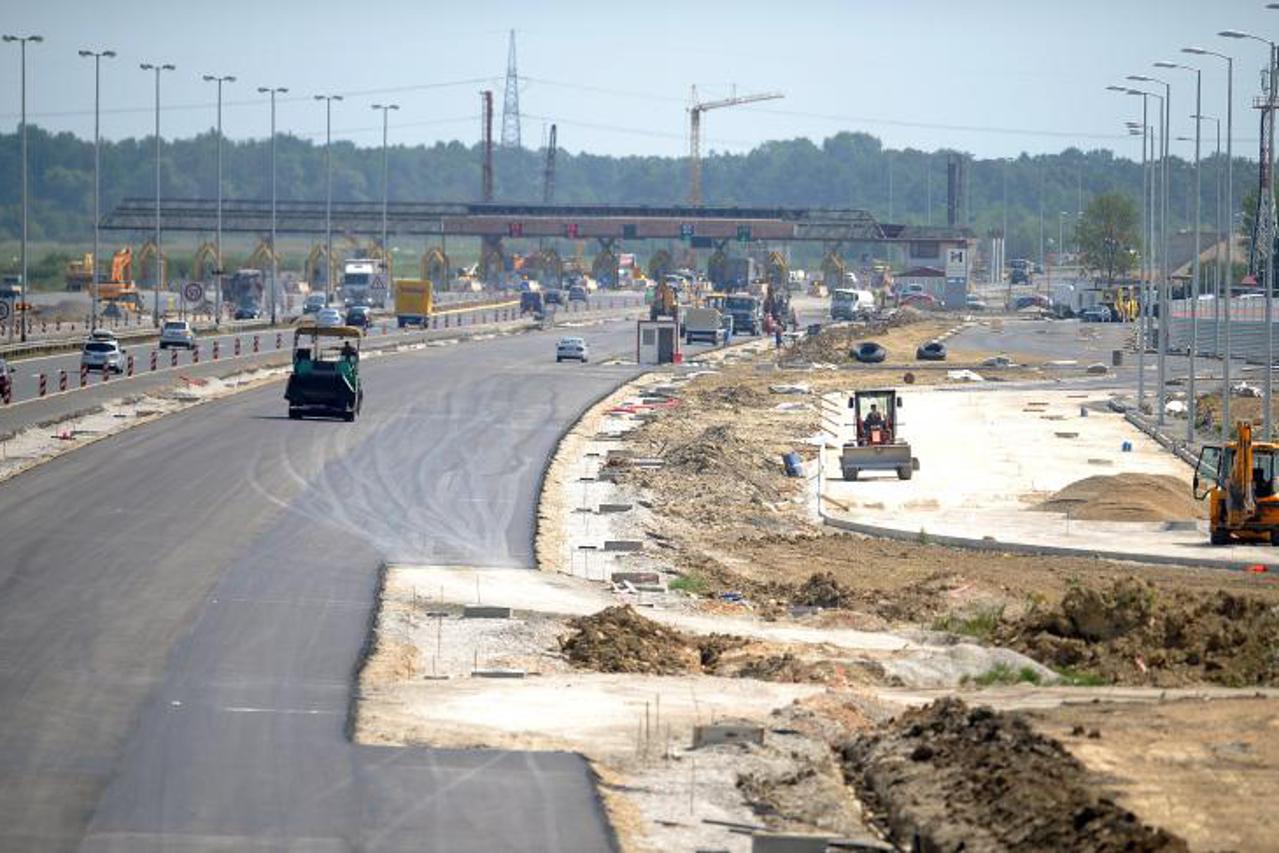 Radovi na Ikei u Rugvici (1)