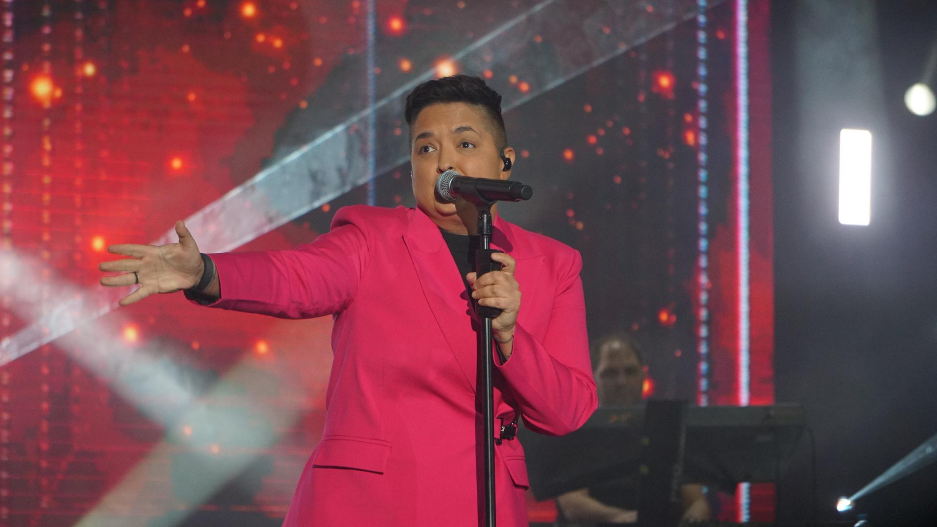  U Helsinkiju svojoj zemlji donosi povijesnu pobjedu, čime potvrđuje status jedne od najvećih regionalnih glazbenih zvijezda.