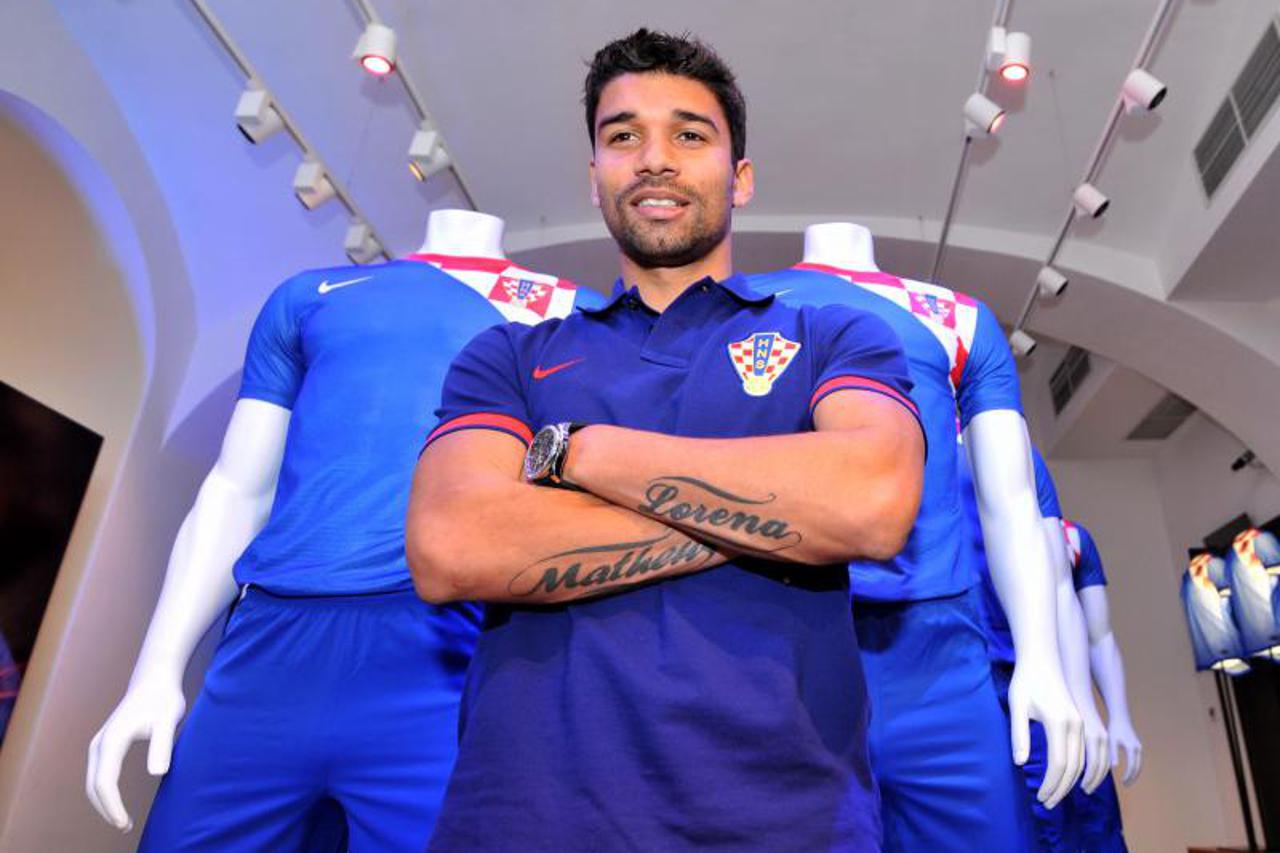 Reprezentacija dresovi (1)