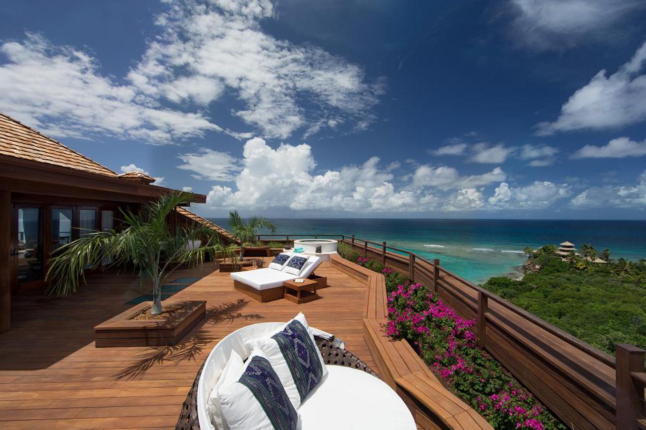 Necker Richard Branson