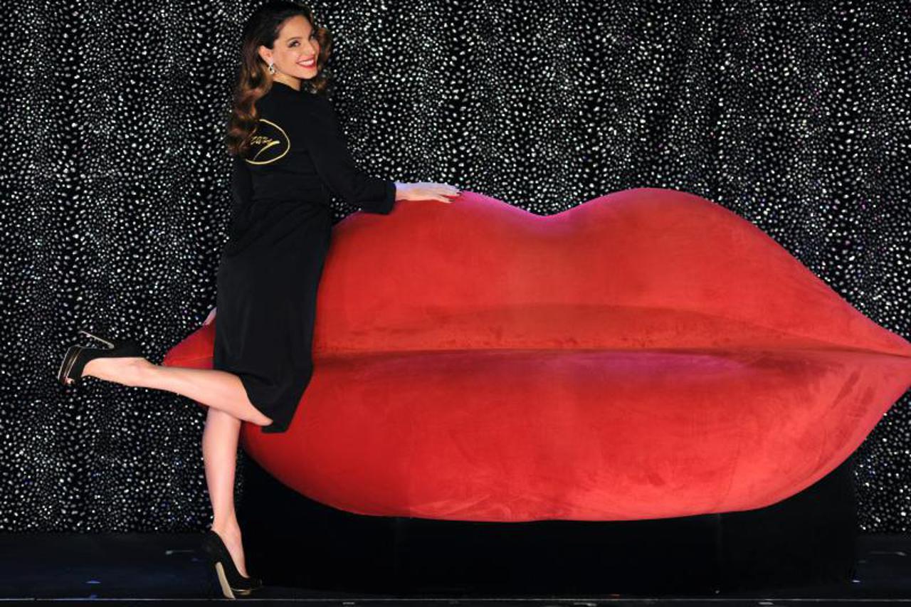 kelly brook (1)
