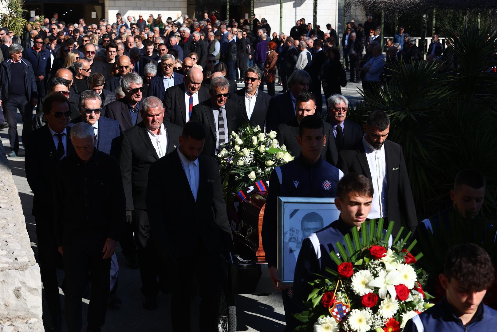 22.03.2023., Split - Posljednji ispracaj Petra Nadoveze na groblju Lovrinac. Photo: Miroslav Lelas/PIXSELL
