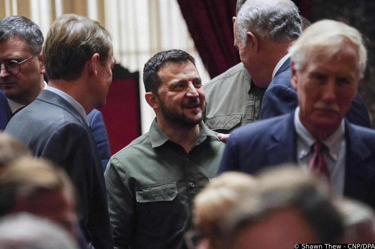 Ukrainian President Volodymyr Zelensky meets with members of Congress at the US Capitol