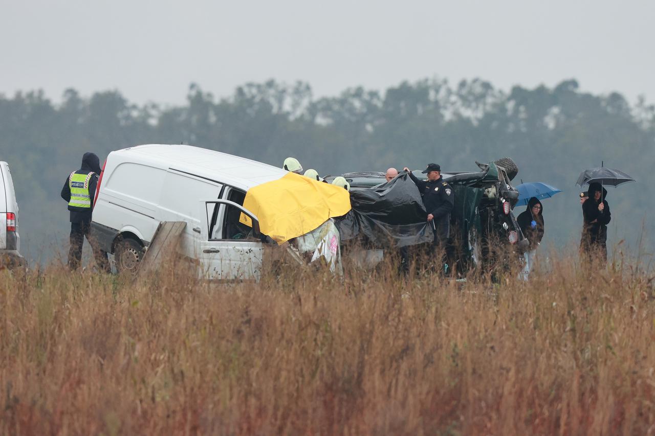 Vatrogasci iz kombija izvukli tijelo vozača poginulog u sudaru s ministrom Banožićem