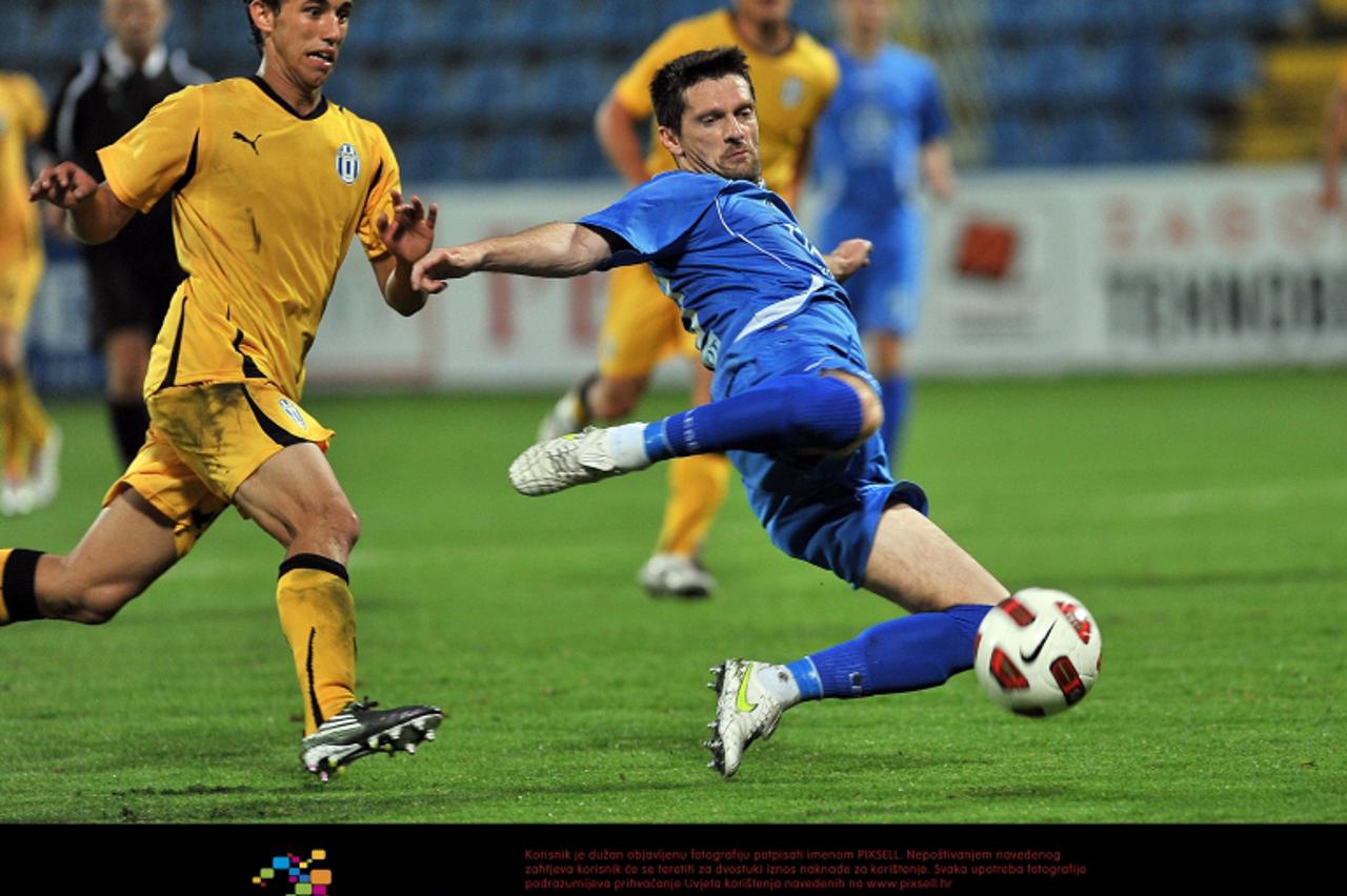 '24.07.2011., Varazdin - Nogometna utakmica 1. kola Prve HNL izmedju NK Varazdin i NK Lokomotiva. Davor Vugrinec Photo: Marko Jurinec/PIXSELL'