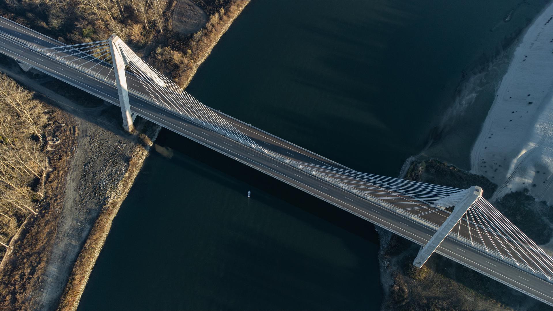 17.11.2021.,Osijek - Dio autoputa Slavonika  na Koridoru 5c gdje se nalazi novi most preko rijeke Drave. Photo: Davor Javorovic/PIXSELL