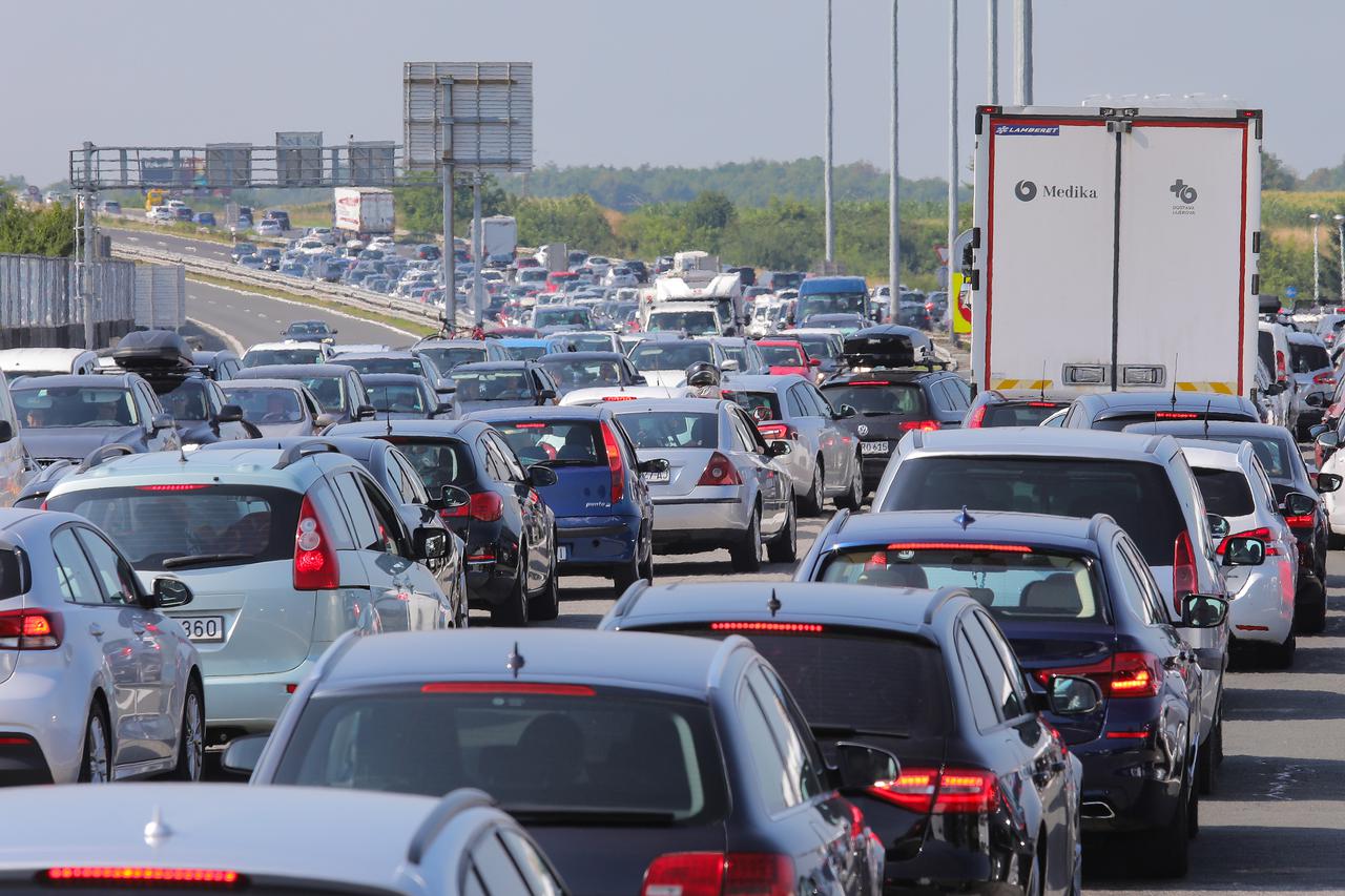 Od jutra gužve na naplatnoj postaji Lučko u oba smjera