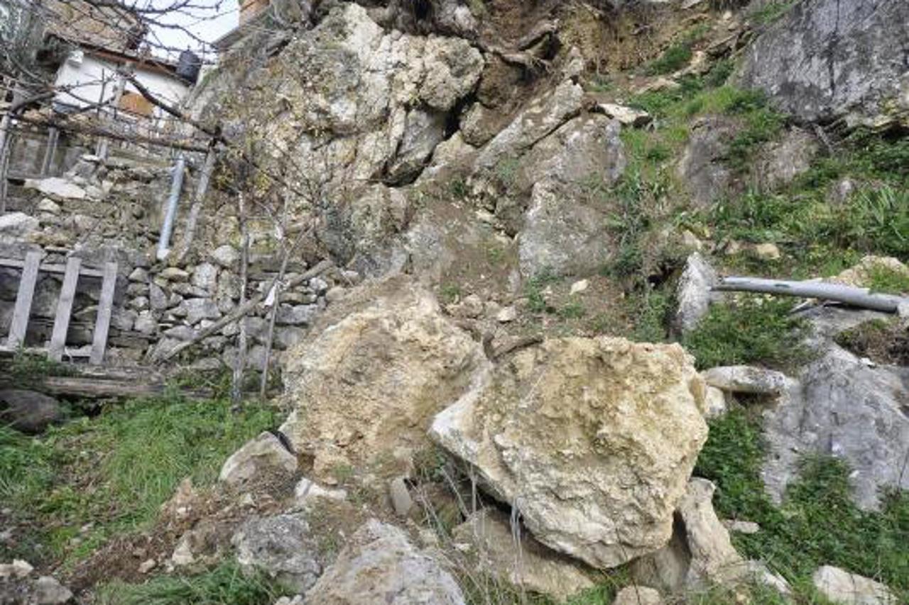 crkva,odron,urušavanje,buzet
