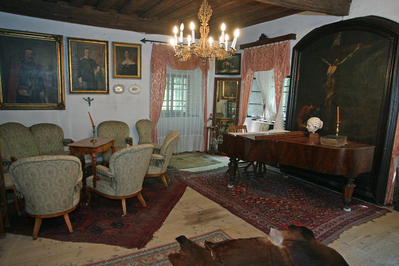 Samobor: Dorijan Bošnjak Praunsperger živi u nekadašnjem dvorcu dinastije Habsburg