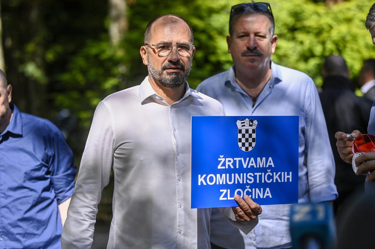 Sisak: Igor Peternel održao konferenciju za medije