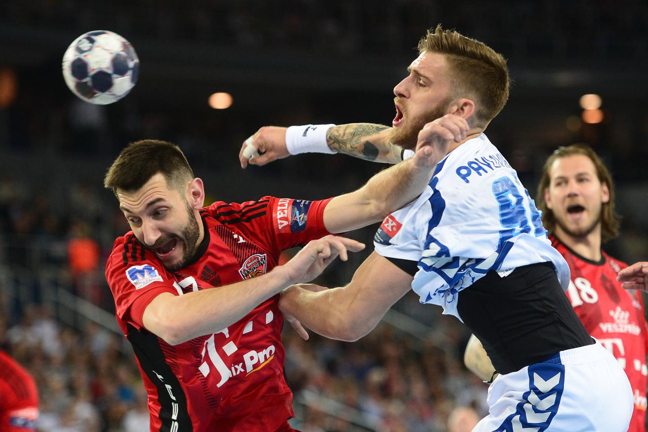 25.03.2017., Arena Zagreb, Zagreb - EHF Liga prvaka, osmina finala, PPD Zagreb - Telekom Veszprem. Dragan Gajic, Domagoj Pavlovic.  Photo: Marko Prpic/PIXSELL