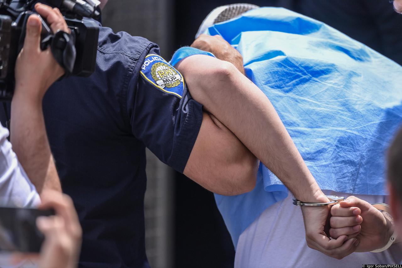 Velika Gorica: Navijači koji su sudjelovali u neredima na A1 dovezeni na Županijski sud