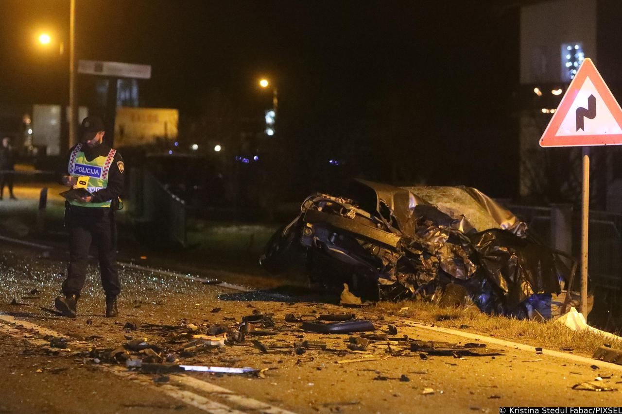 Dvije osobe poginule u prometnoj  nesreći u Tušiloviću kod Karlovca