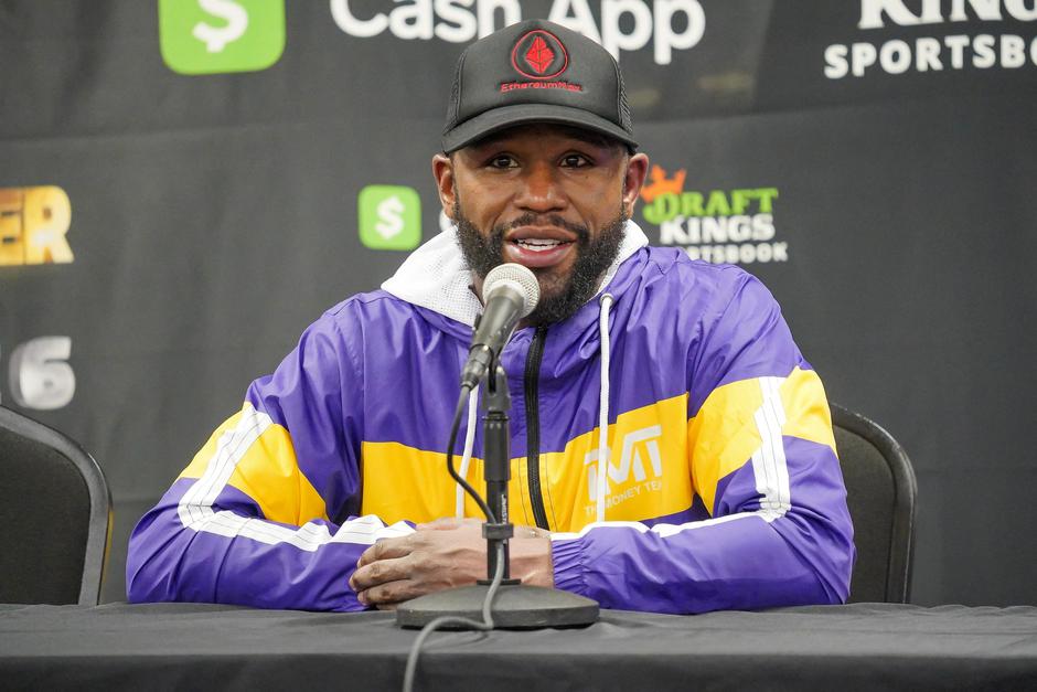 Floyd Mayweather Jr. And Logan Paul Boxing Match - Miami