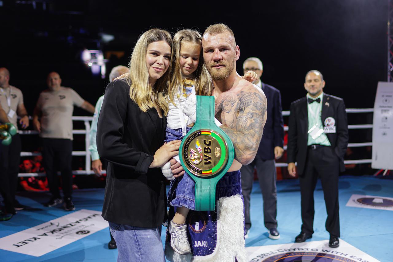 Zagreb: Borilački spektakl Grand Boxing, Luka Plantić - Bruno Damian Acosta