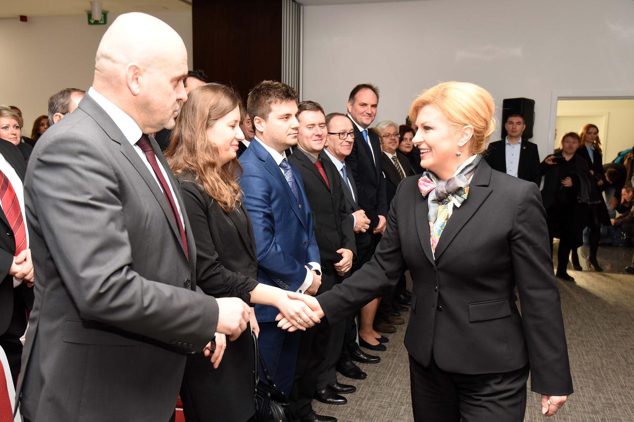 Predsjednica Kolinda Grabar-Kitarović na susretu sa šefovima diplomatskih misija