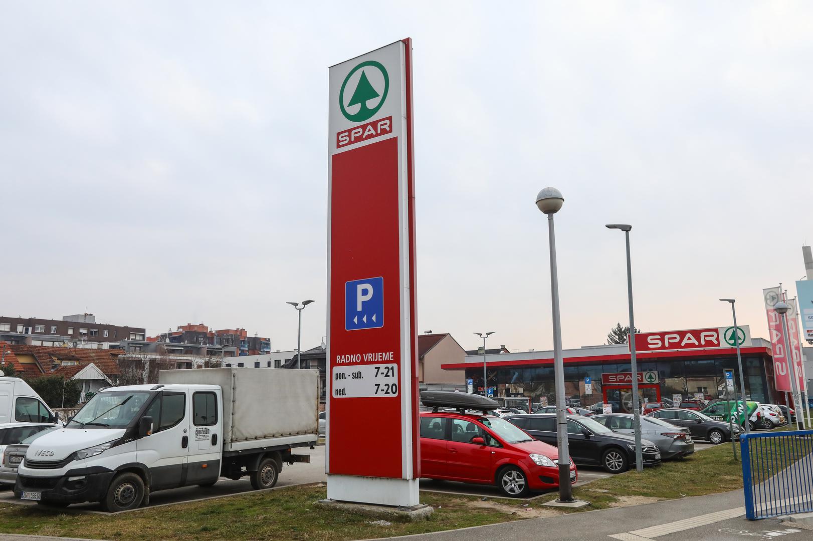 07.02.2025.,Zagreb, opci bojkot trgovackih centara i trgovina,Konzum , Spar, Lidl... Photo: Robert Anic/PIXSELL