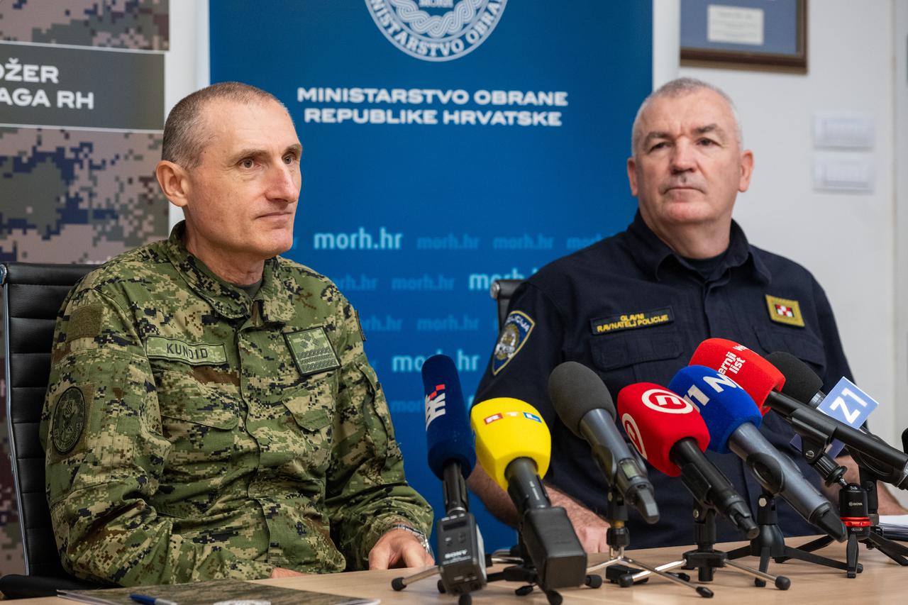 Zagreb: Konferencija za medije povodom svečanog vojnog mimohoda Hrvatske vojske
