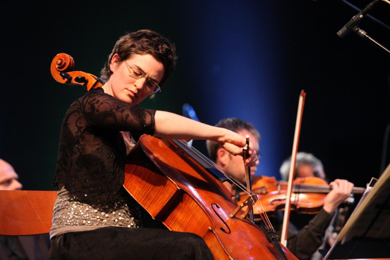 \'monikaleskovar_nnn_kul_1605\'