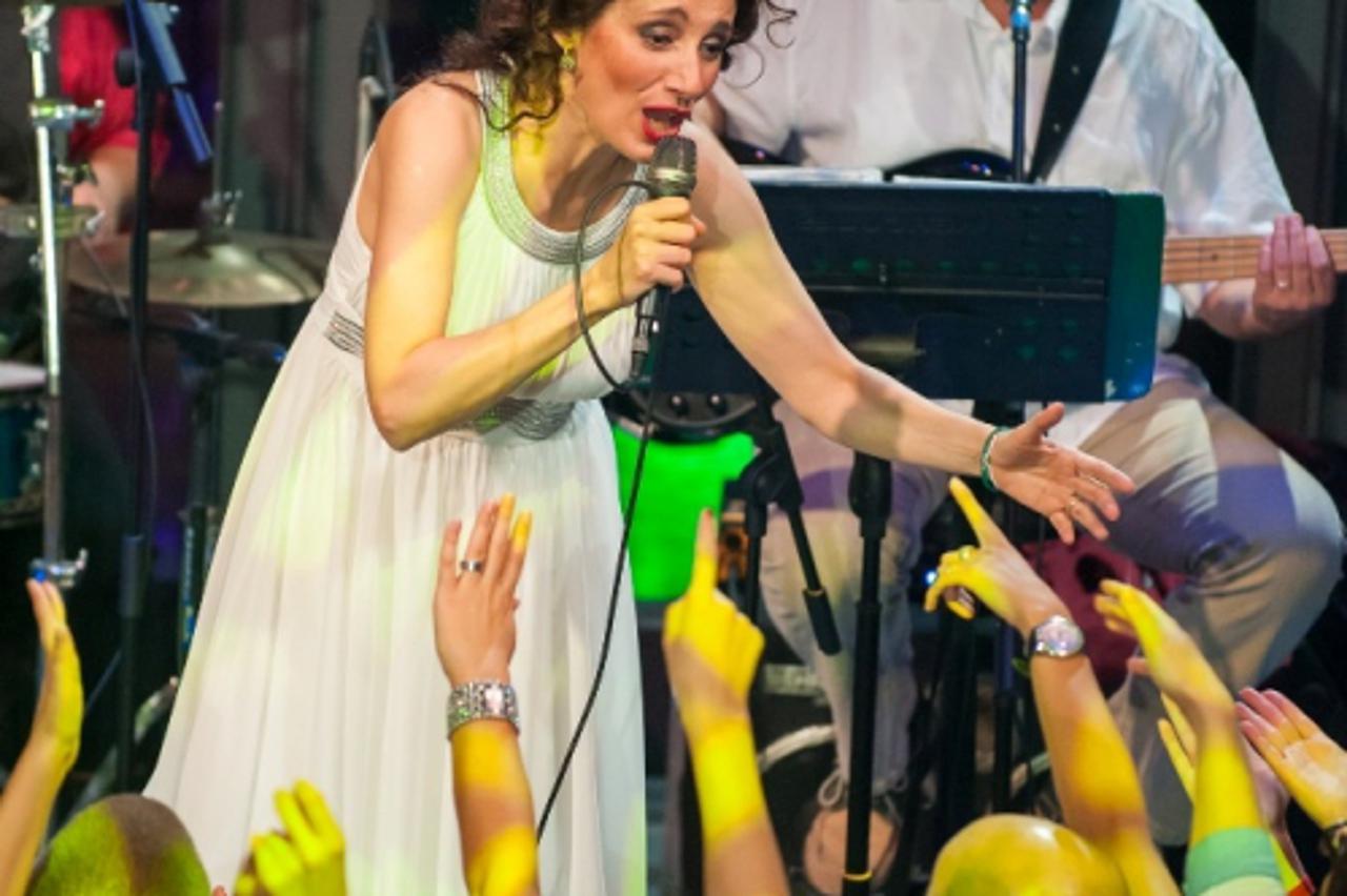 doris dragović (1)