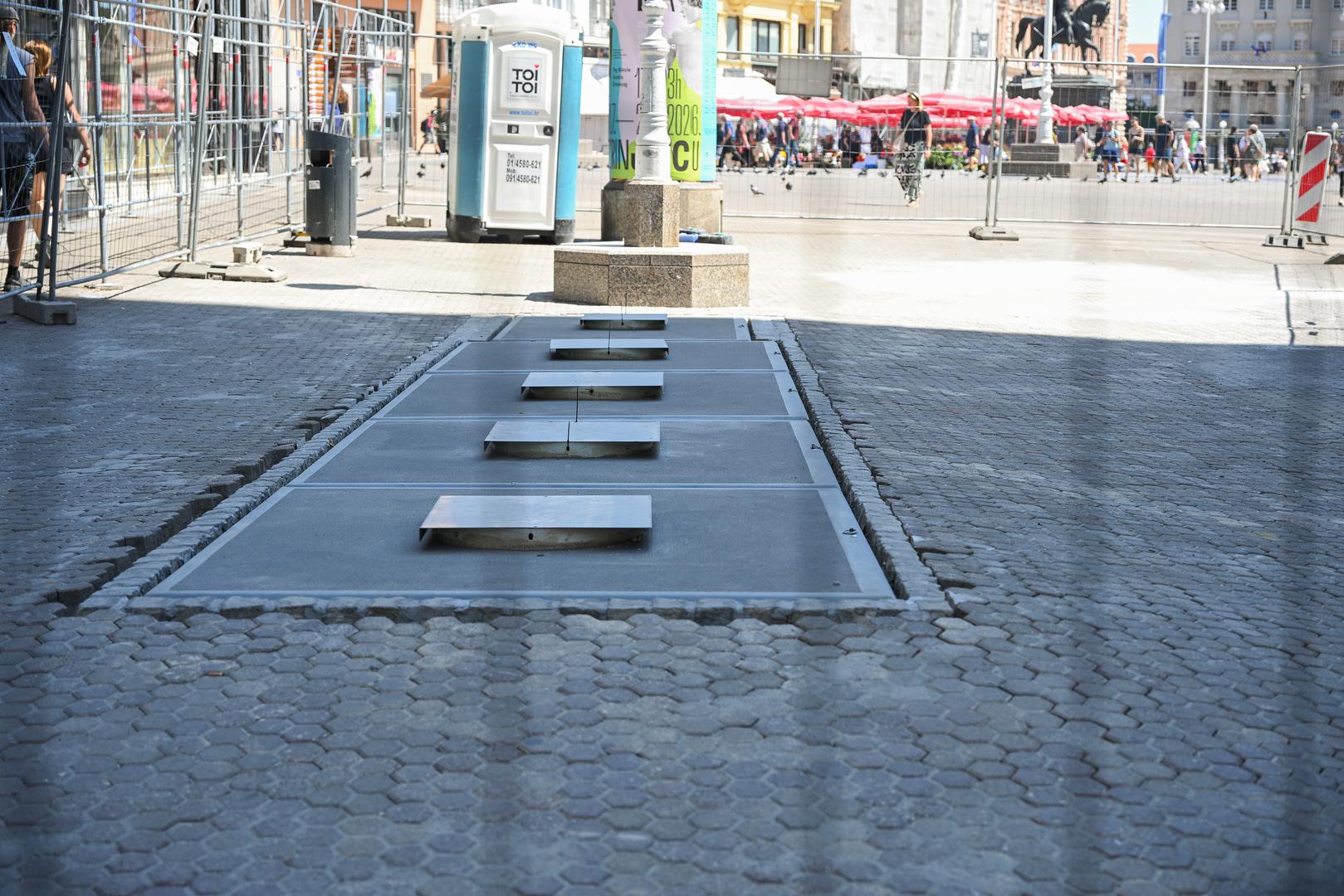  Iz Grada su odgovorili da je riječ o najboljoj mogućoj lokaciji s obzirom na podzemne instalacije i nadzemnu infrastrukturu ZET-a te da je prošla sve potrebne kriterije i dobila suglasnosti. Spremnici su dio projekta kojim Grad u užem središtu Zagreba nastoji dio otpada preseliti pod zemlju i ukloniti nadzemne kontejnere. 