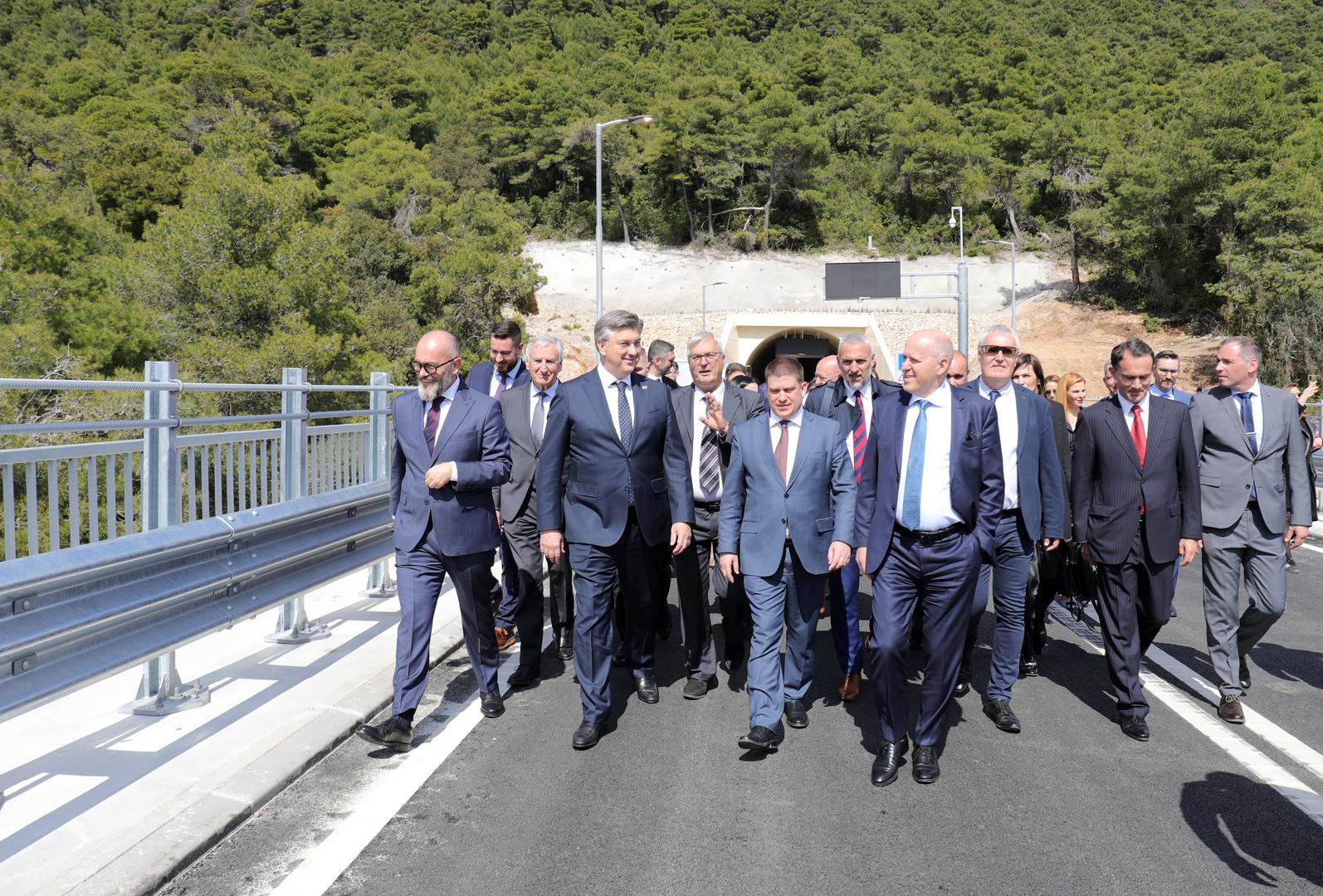 19.04.2023., Ston - Svecano otvorenje Stonske obilaznice koja cini posljednju fazu projekta "Cestovna povezanost s juznom Dalmacijom" u sklopu koje je u srpnju prosle godine otvoren Peljeski most. predsjednik Vlade Andrej Plenkovic Photo: Grgo Jelavic/PIXSELL