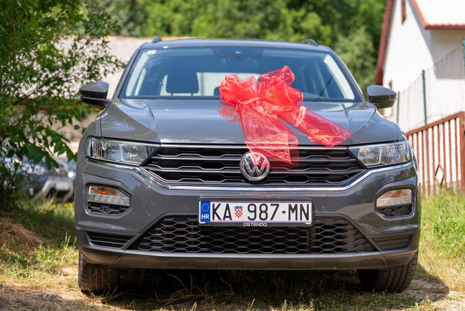 Poklon za velečasnog