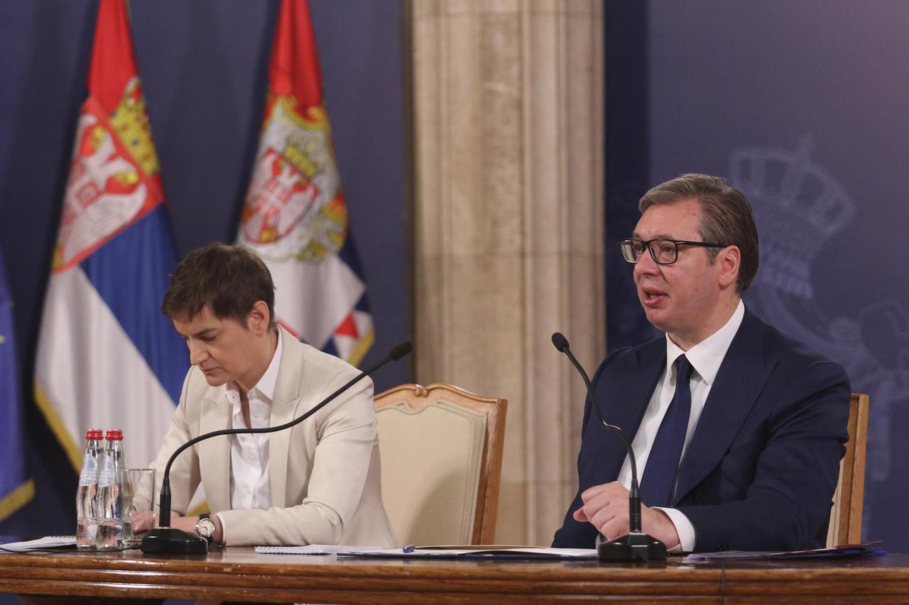 Beograd: Predsjednik Srbije Vučić najavio vaučere od 15.000 dinara kako bi 200.000  građana ljetovalo u Srbiji