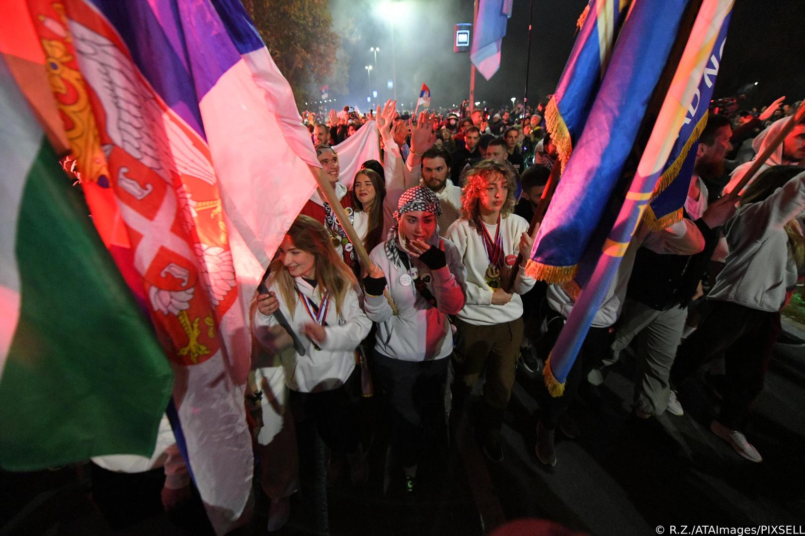 31, October, 2025, Novi Sad - A large number of citizens stand along the roadway on Bulevar Oslobodjenja in Novi Sad, welcoming students, pedestrians and cyclists who are coming to Novi Sad. Photo: R.Z./ATAImages 

31, oktobar 2025, Novi Sad - Veliki broj gradjana stoji uz kolovoz na Bulevaru oslobodjenja u Novom Sadu, docekujuci studente pesake i biciklste koji dolaze u Novi Sad. Photo: R.Z./ATAImages Photo: R.Z./ATAImages/PIXSELL
