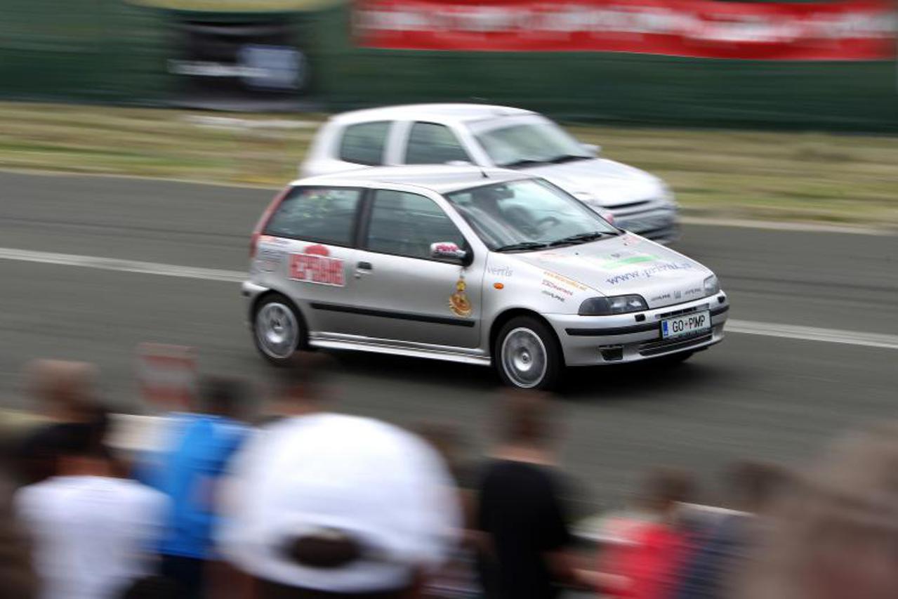 402, Velika Gorica (1)