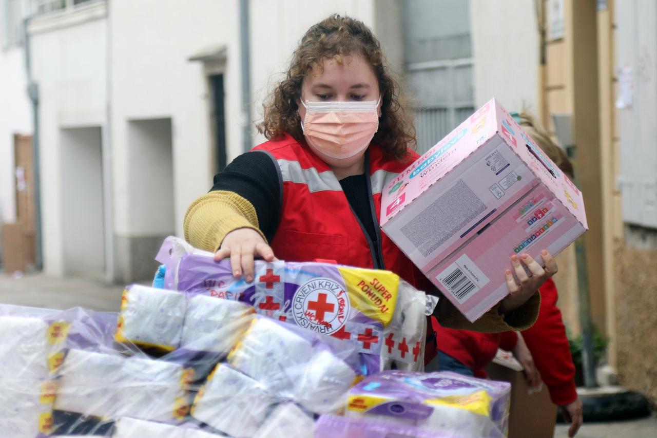 Šibenik: Crveni križ i Funcuti prikupljaju donacije za stradale u potresu