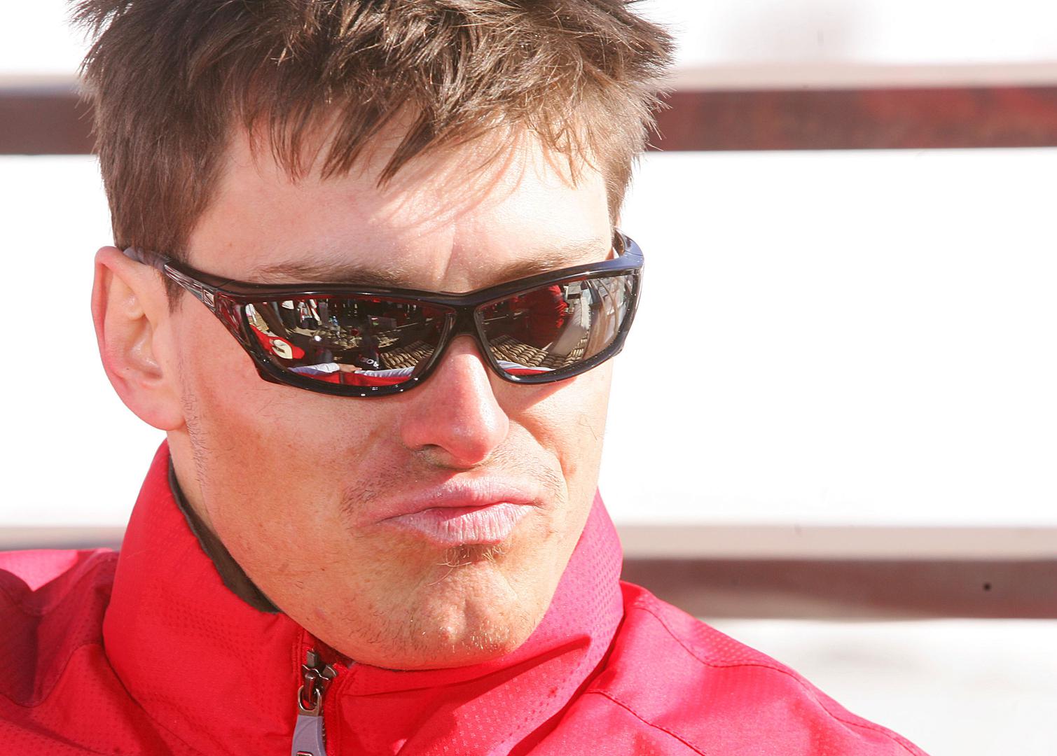 Kostelić i francuski član njegove posade izvučeni su na sigurno munjevitom akcijom policije i ostalih snaga na terenu. Naš skijaš je živ i zdrav, a nedvojbeno je da će se oglasiti nakon nesreće koja mu se dogodila kad se oporavi