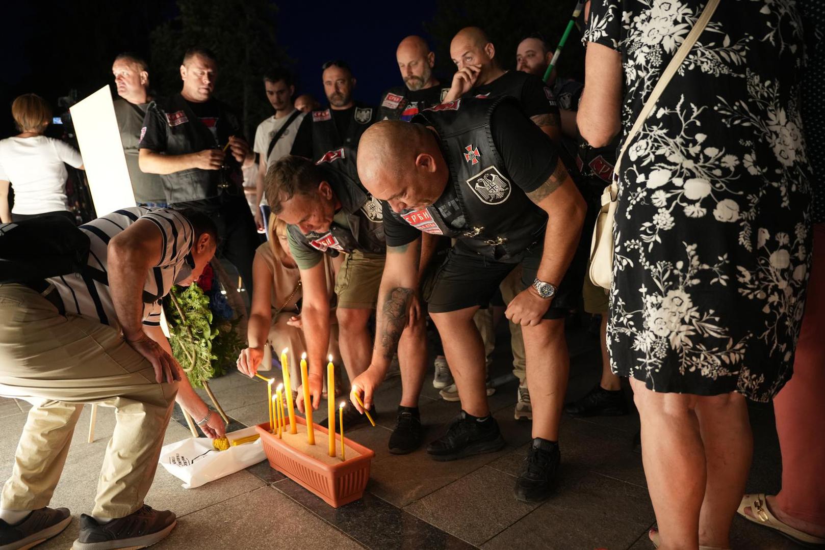 Mladić je pred Međunarodnim rezidualnim mehanizmom za kaznene sudove pravomoćno osuđen na doživotni zatvor zbog genocida u Srebrenici, zločina protiv čovječnosti i ratnih zločina.