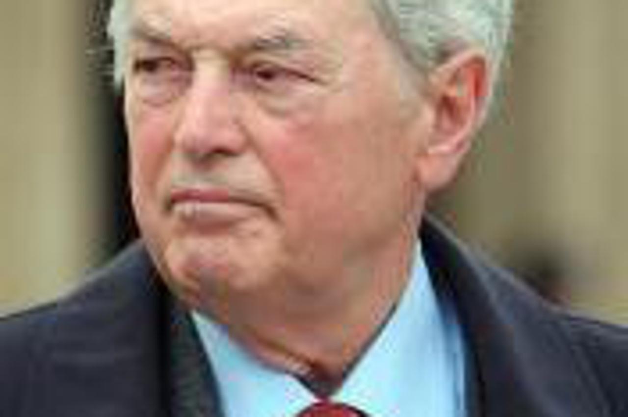 Hrvoje Šarinić