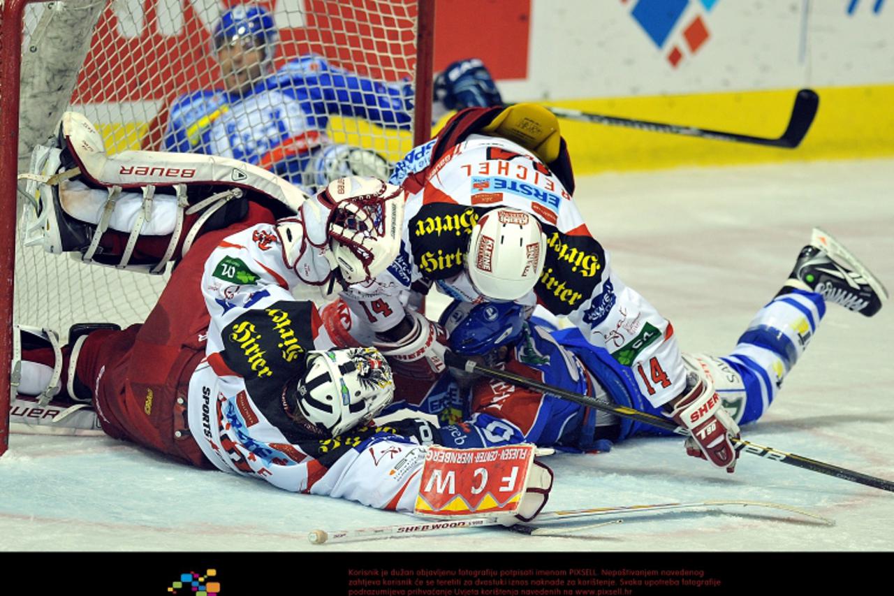 \'09.10.2011., Ledena dvorana Doma sportova, Zagreb -  10. Kolo EBEL lige: KHL Medvescak Zagreb - EC KAC.  Photo: Goran Stanzl/PIXSELL\'